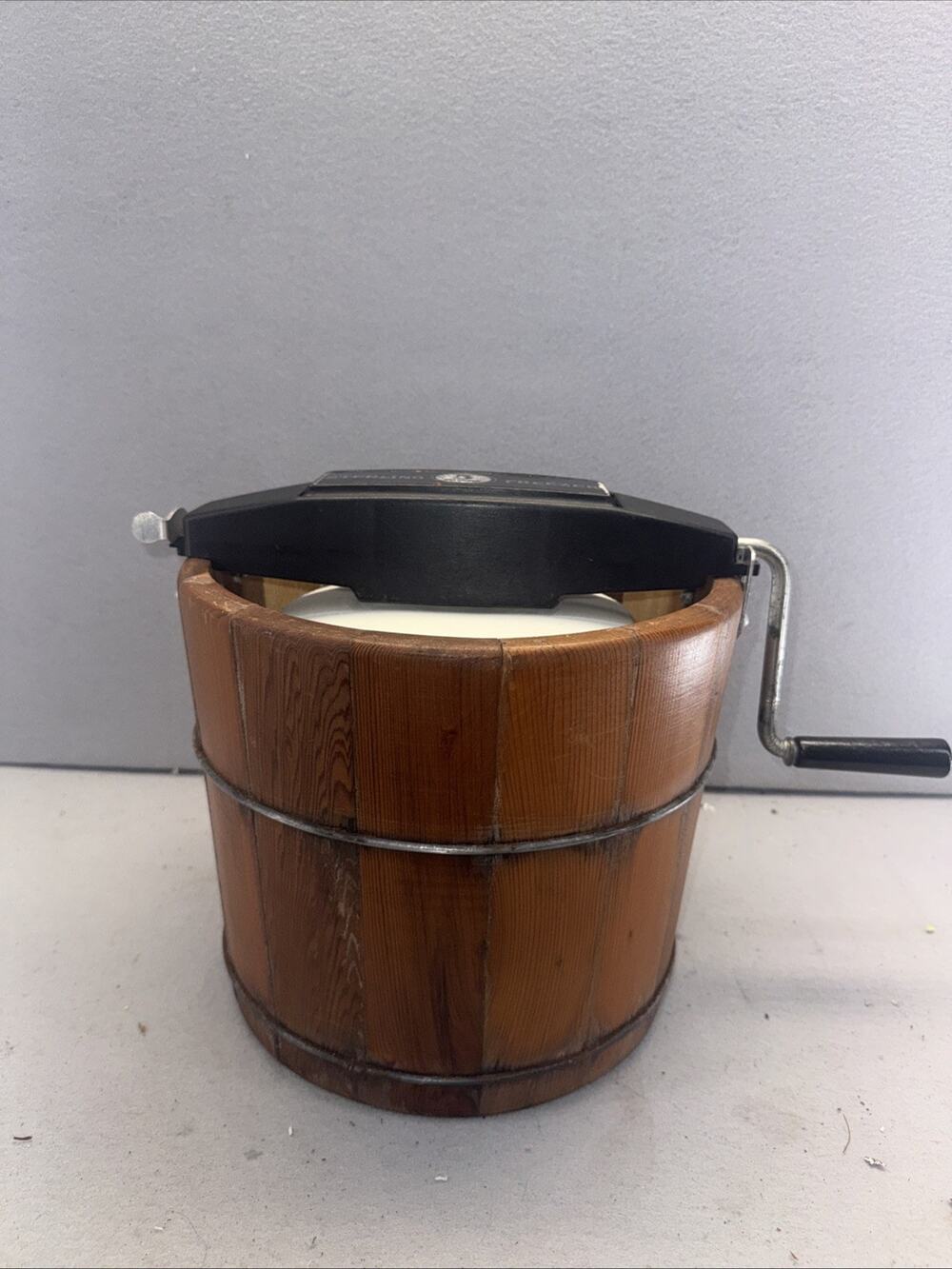 VTG Sterling Ice Cream Maker Freezer 5 Qt Wood Bucket RCW Richmond Cedar Works